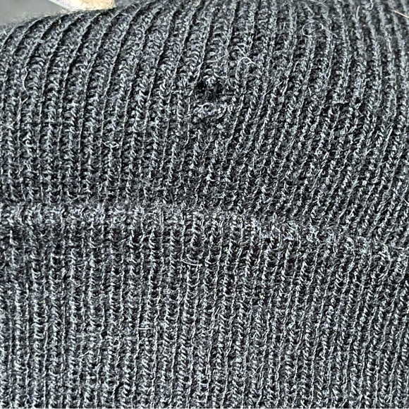 Carhartt Knit Cuffed Classic Beanie Hat Cap Black Winter Snow Outdoors Ski - Picture 5 of 5